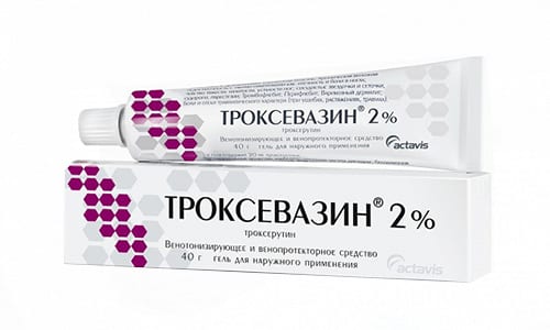 Гель Троксевазин при геморрое или варикозе наносится на область поражения 2-3 раза в сутки